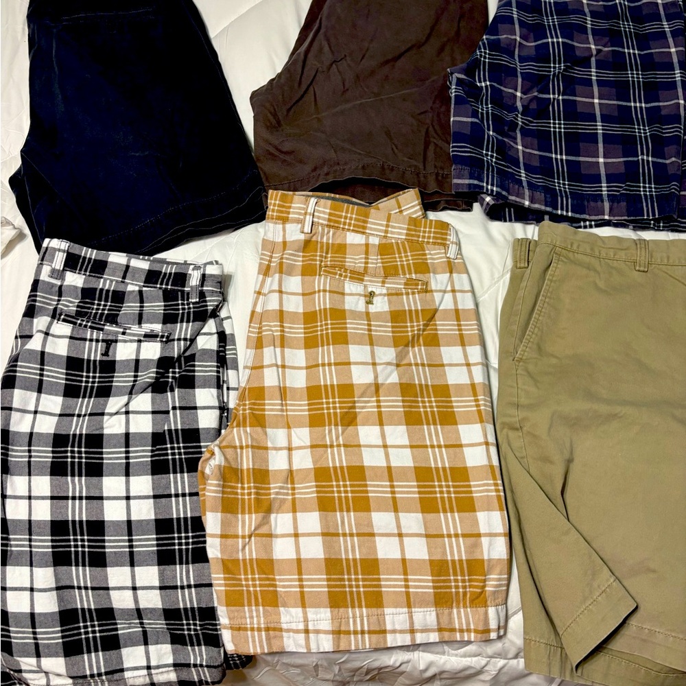 6 or Men’s Shorts